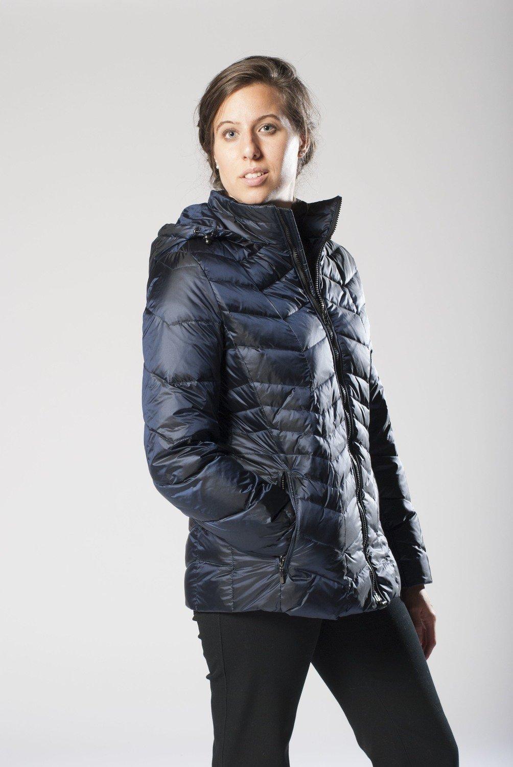 Jackets with magnetic zipper Jackets with magnetic zipper